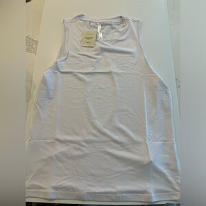 NWT - Fabletics dry flex open back tank